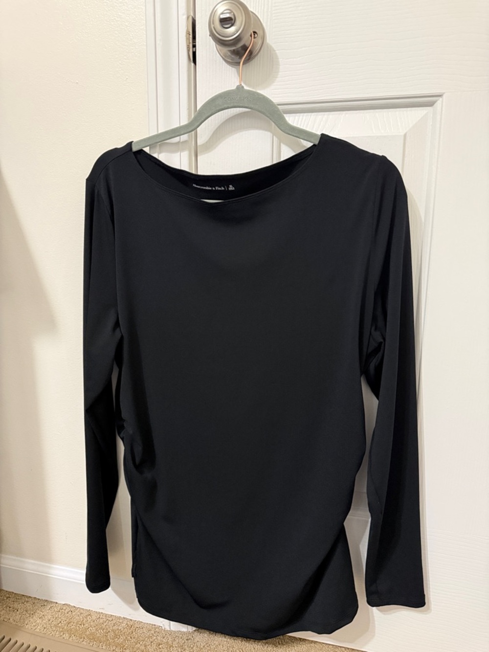 Abercrombie & Fitch Black Long-Sleeve Crew Top